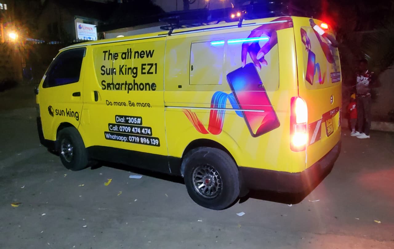 Van branding